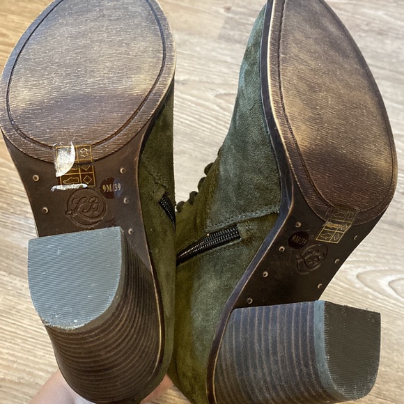 Lucky Brand Suede Booties - Picture 3 of 8